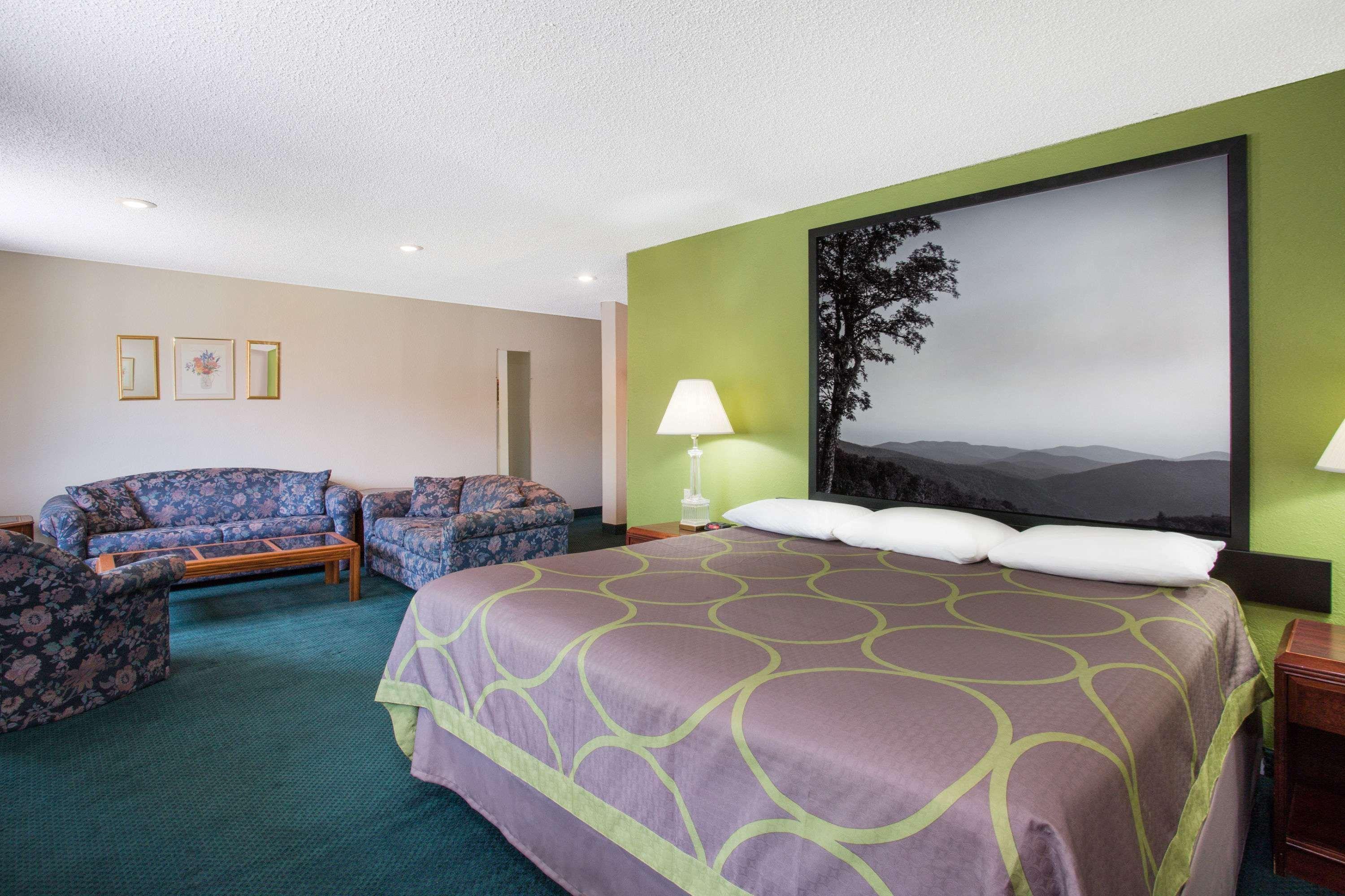 Super 8 By Wyndham Salem Va Motel Eksteriør bilde
