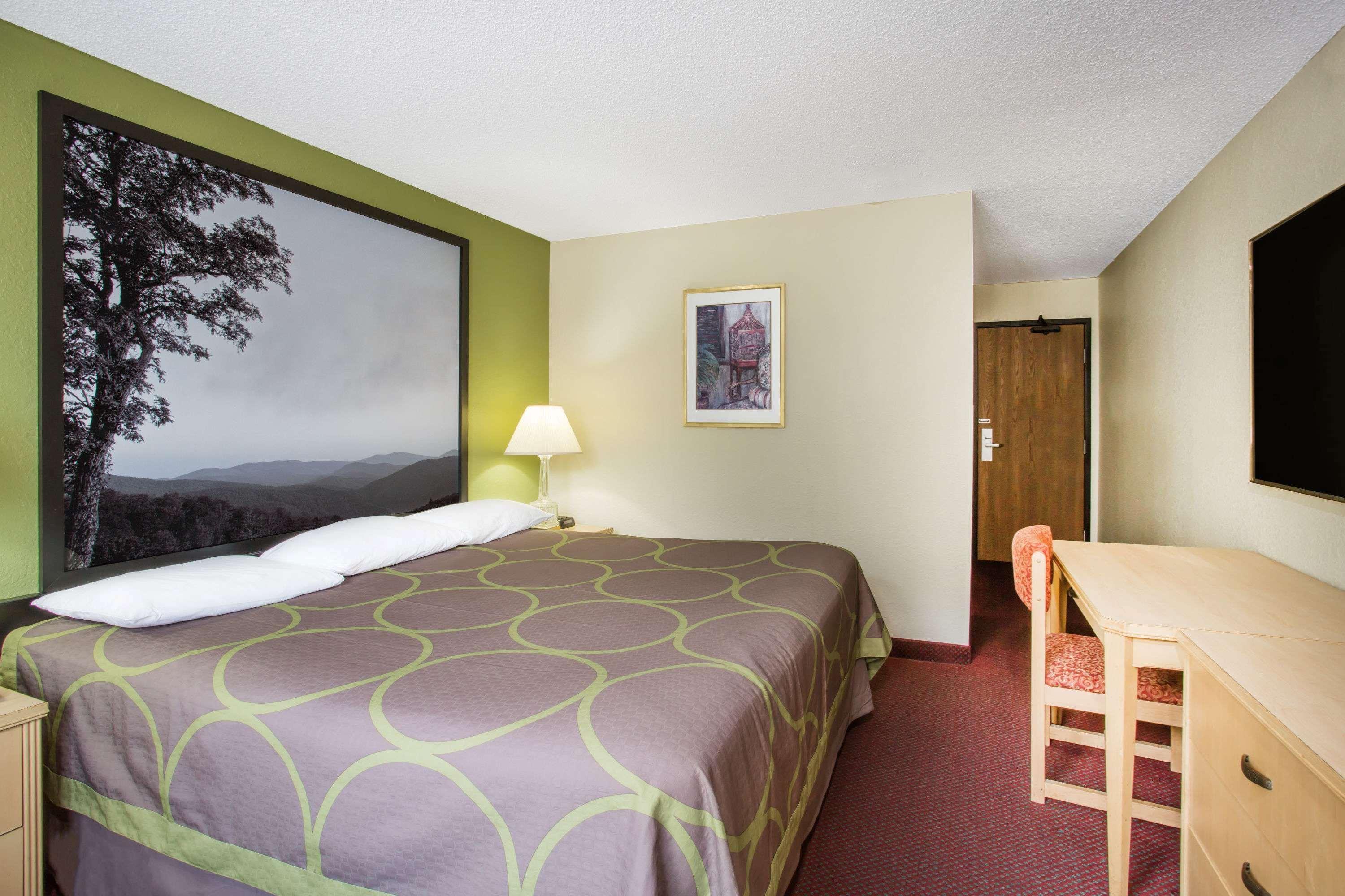 Super 8 By Wyndham Salem Va Motel Eksteriør bilde