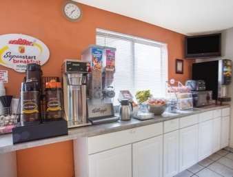 Super 8 By Wyndham Salem Va Motel Restaurant bilde